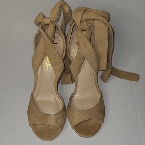 Lulus Dorian Natural Suede Lace Up Platform Heels 7